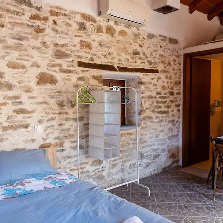 The Pelion Hideaway Apartment *