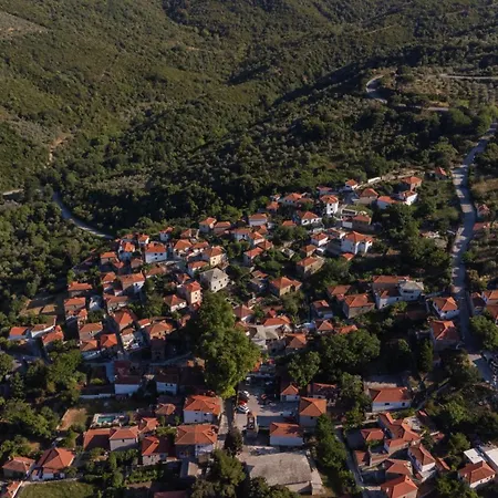 The Pelion Hideaway Apartment *